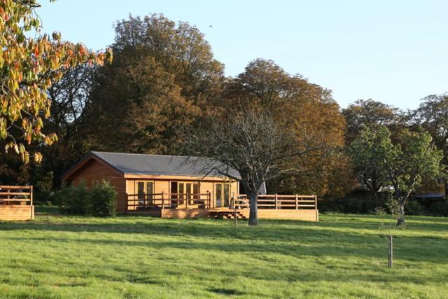 Hadleigh  The Orchard Bramble Lodge מראה חיצוני תמונה