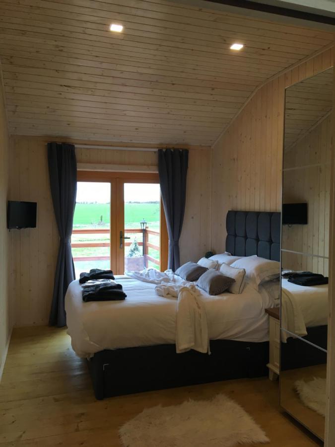 Hadleigh  The Orchard Bramble Lodge מראה חיצוני תמונה
